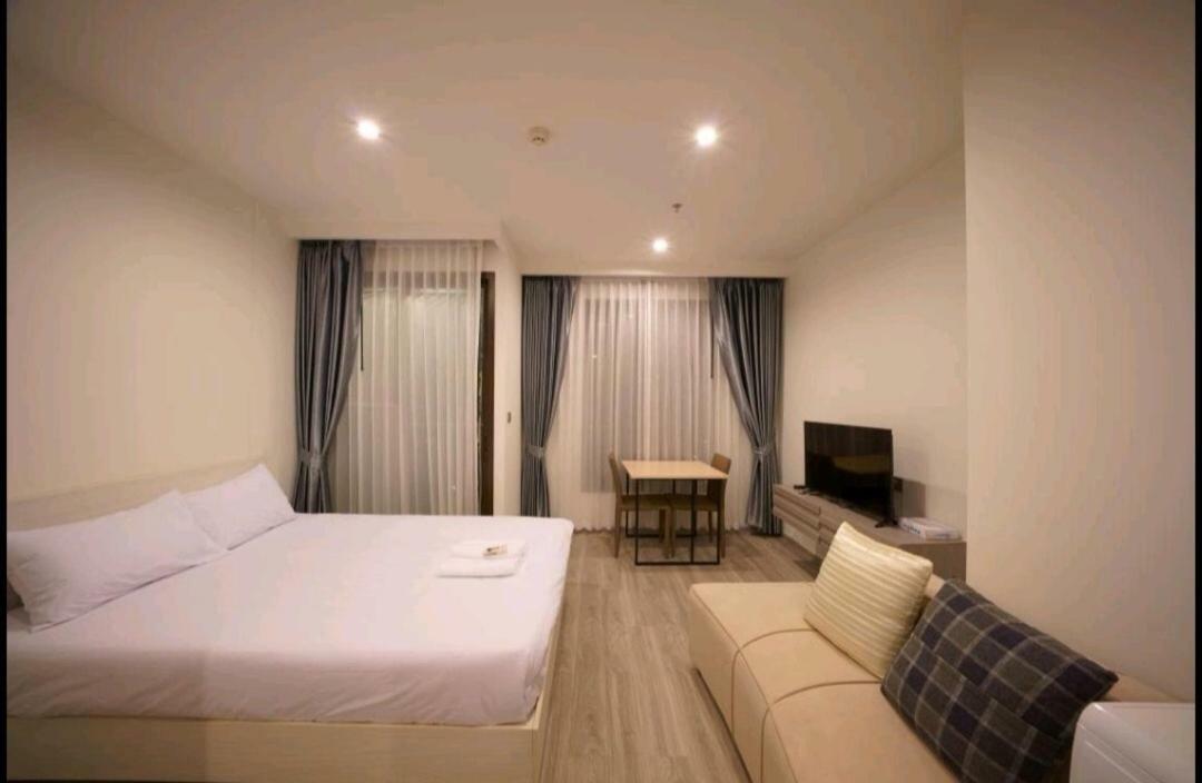 Apartamento Ar Aeras Pattaya Exterior foto