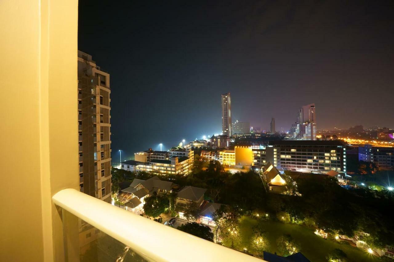 Apartamento Ar Aeras Pattaya Exterior foto